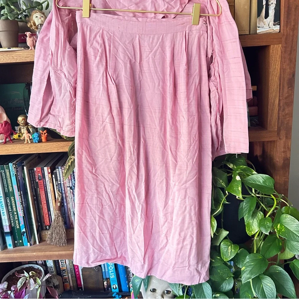 Vintage Pink Two-Piece Pencil Skirt Set